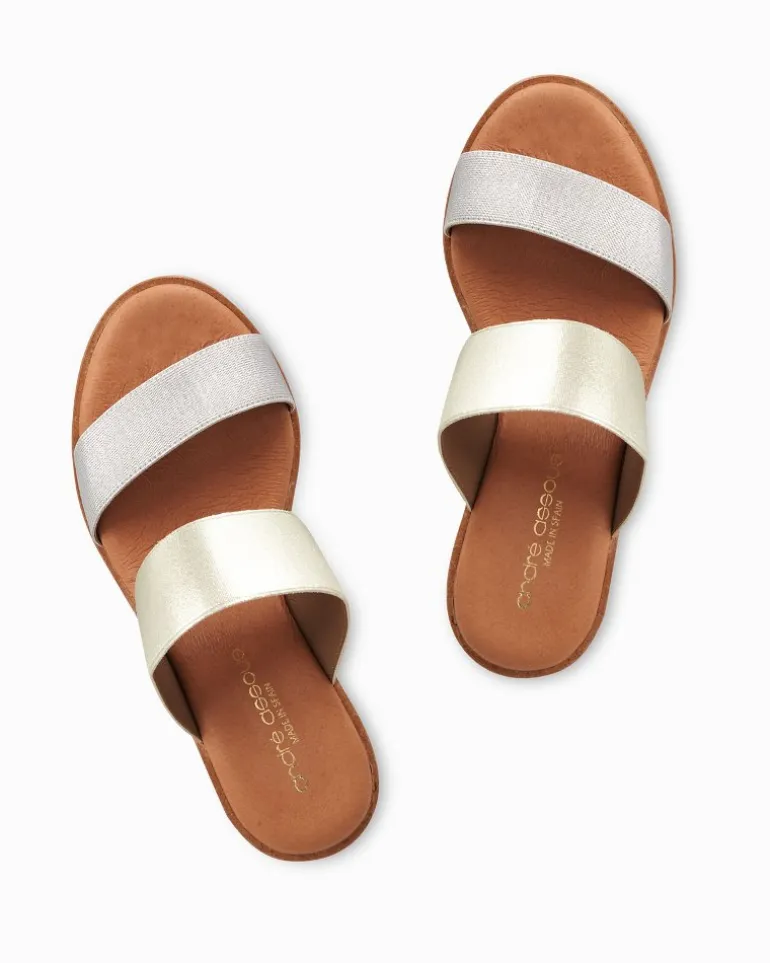 André Assous Gwenn Metallic Wedges