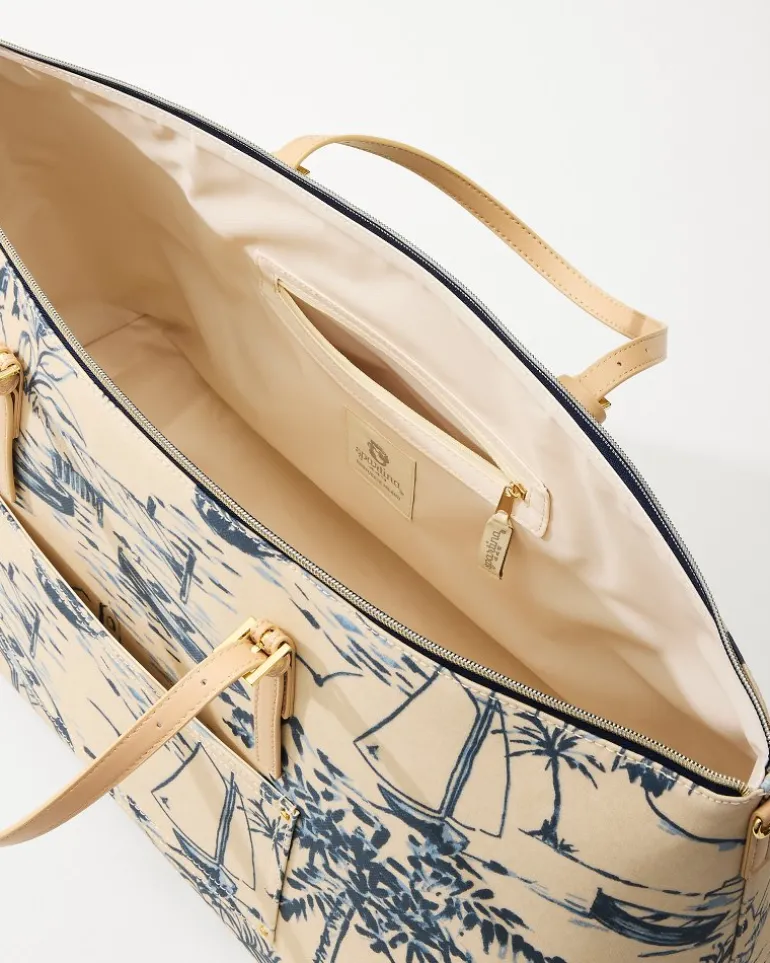 Daise Seascape Voyager Duffel Bag