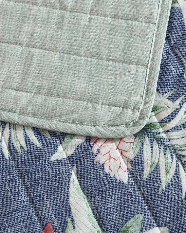 Floral Enchantment Reversible 3-Piece Full/Queen Quilt Set