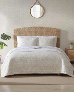 Ocean Deep Reversible 2-Piece Twin Quilt Set